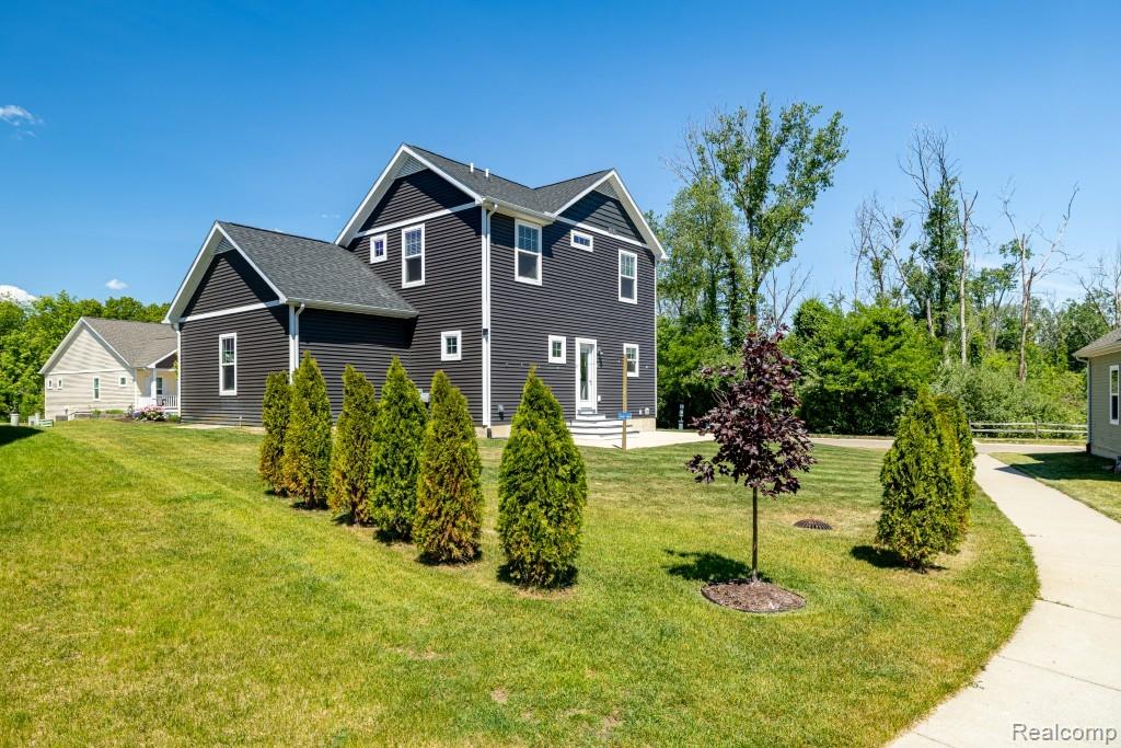 9261 Regency Boulevard, Pinckney, MI 48169 — Photo 54
