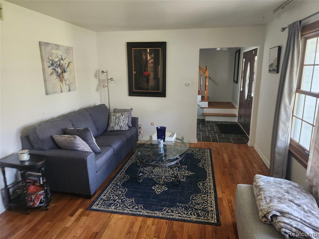 6103 Trenton Drive, Flint, MI 48532 — Photo 18