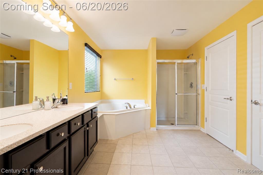 45248 Bartlett Drive, Novi, MI 48377 — Photo 42