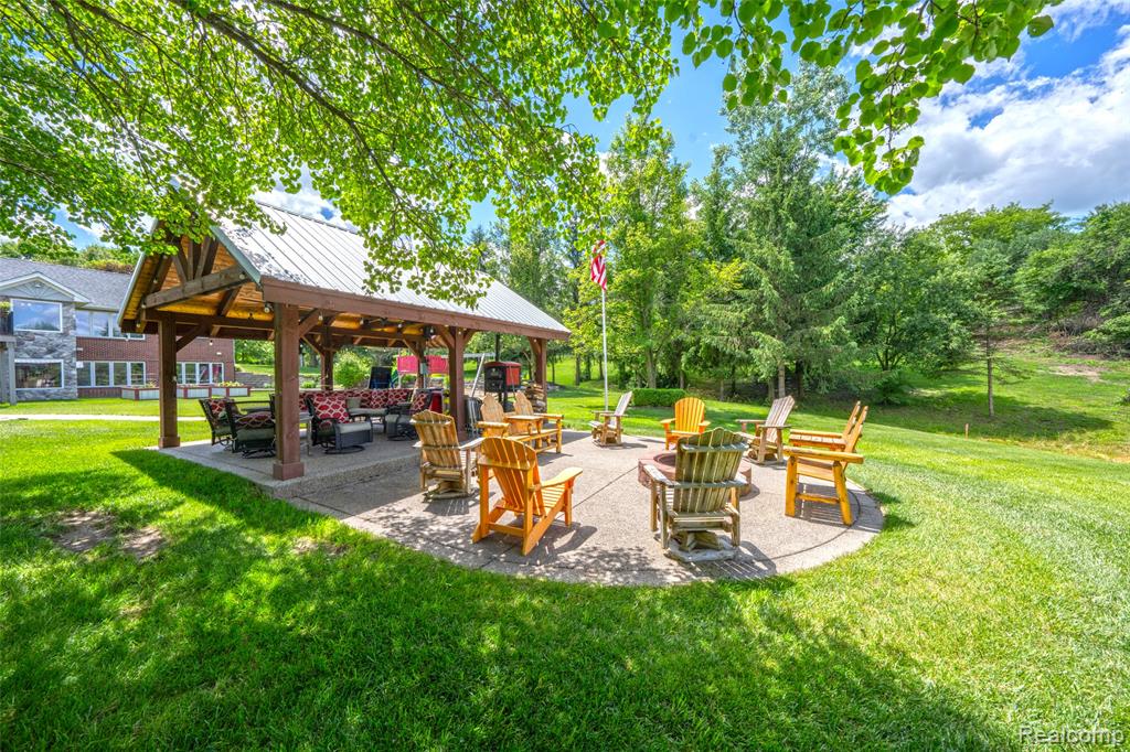 5233 Crawford Road, Dryden, MI 48428 — Photo 17