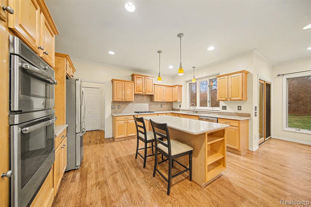 7586 Haverhill Lane, Canton, MI 48187 — Photo 9