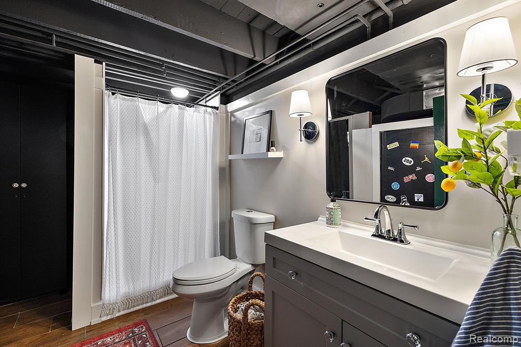 714 S Rembrandt Avenue, Royal Oak, MI 48067 — Photo 29