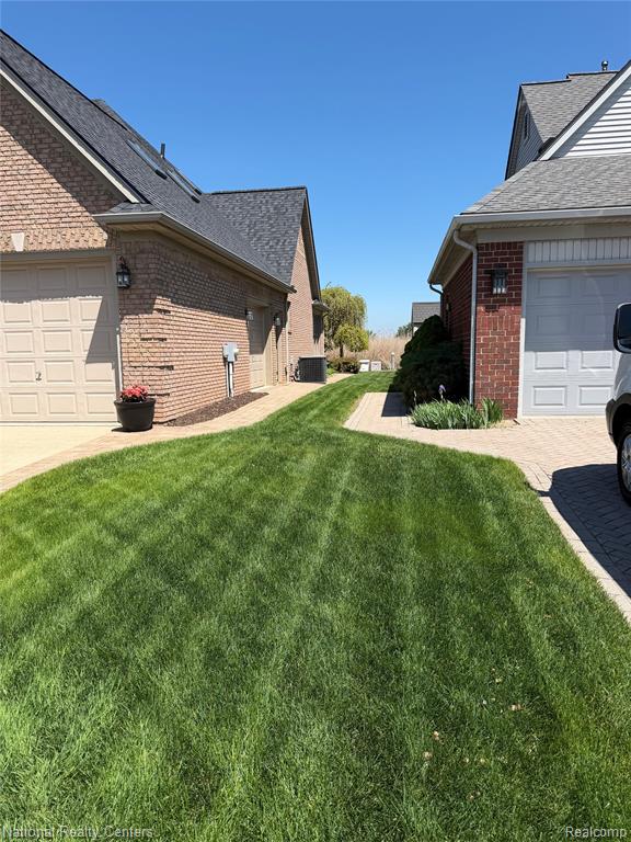 10368 Saint John Drive, Algonac, MI 48001 — Photo 2