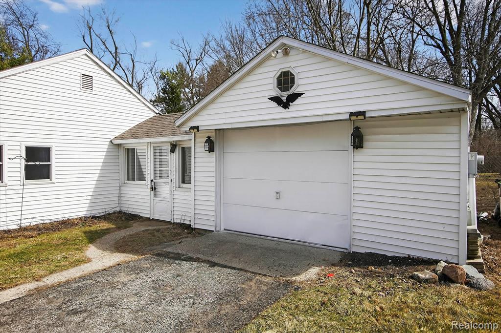 161 Bailey Drive, Adrian, MI 49221 — Photo 45