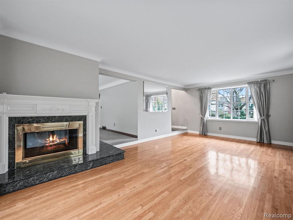 5707 WOODWIND Drive, Bloomfield Hills, MI 48301 — Photo 9