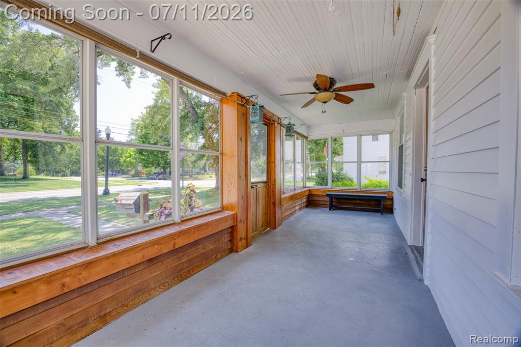 904 N Michigan Avenue, Howell, MI 48843 — Photo 11