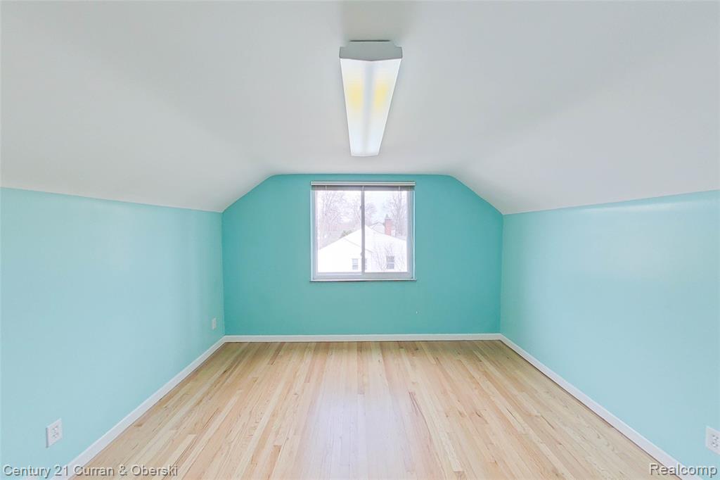 688 New Hampshire Avenue, Marysville, MI 48040 — Photo 31