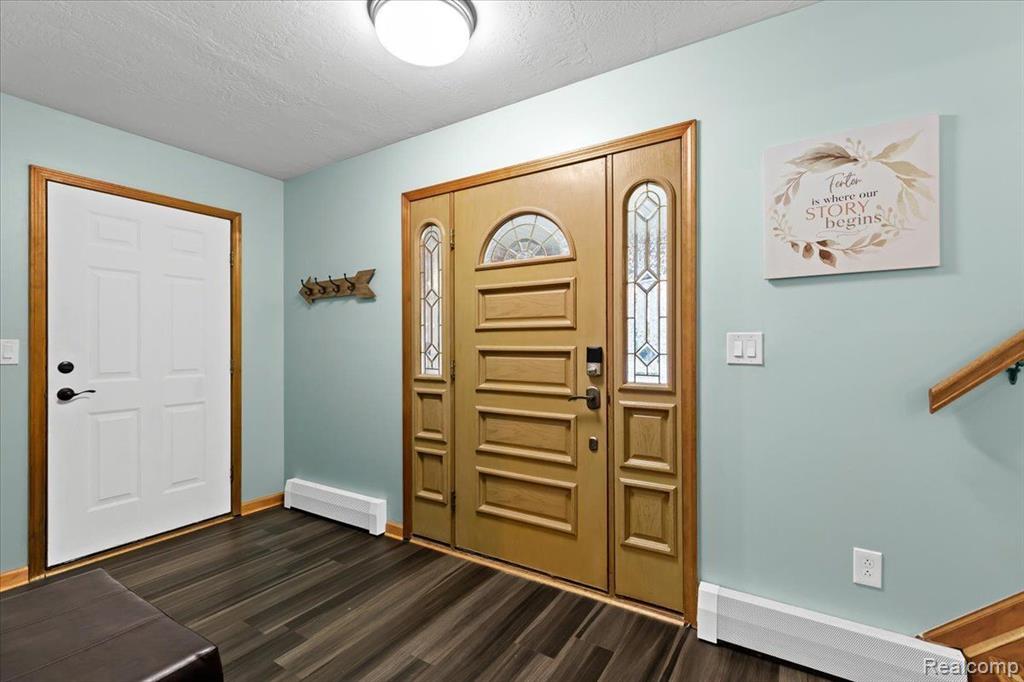 1415 ROSE CENTER Road, Fenton, MI 48430 — Photo 5