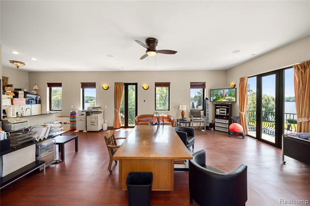 42183 Kouza Court, Belleville, MI, 48111