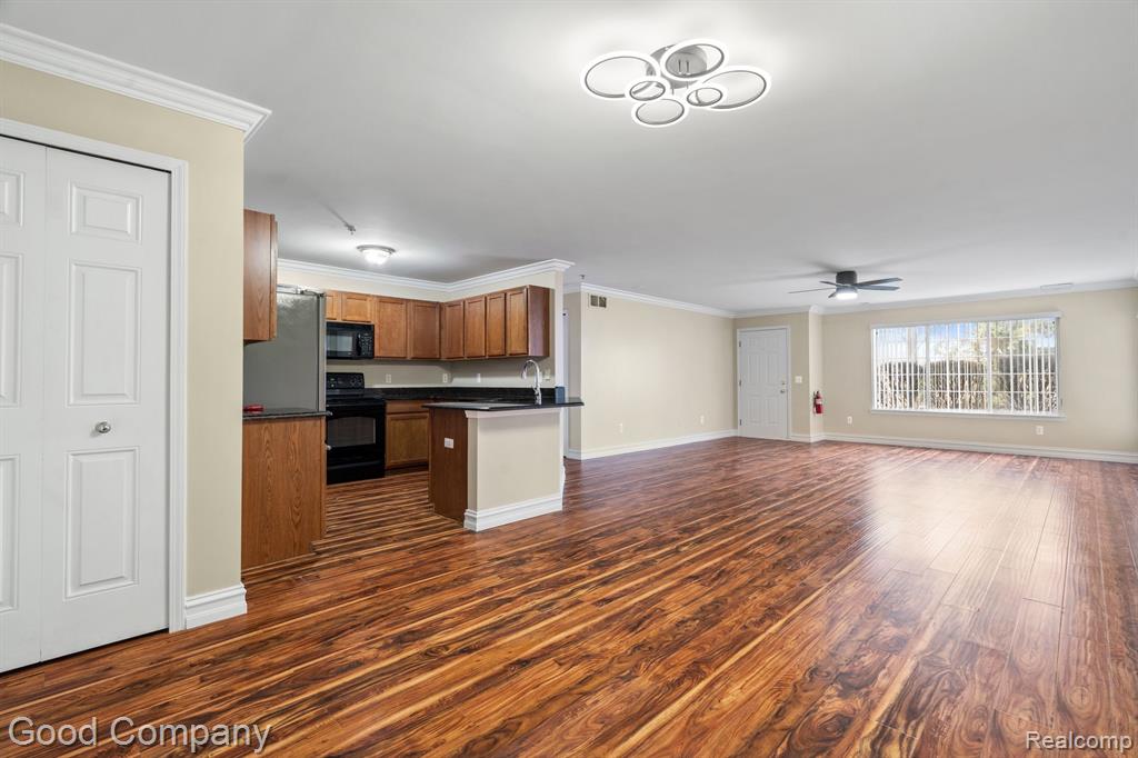 45515 Hidden View Court, Utica, MI 48315 — Photo 4