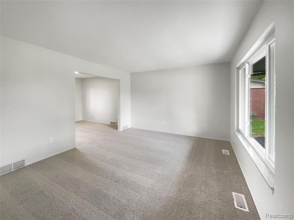 4273 Bieber Drive, Sterling Heights, MI 48310 — Photo 3