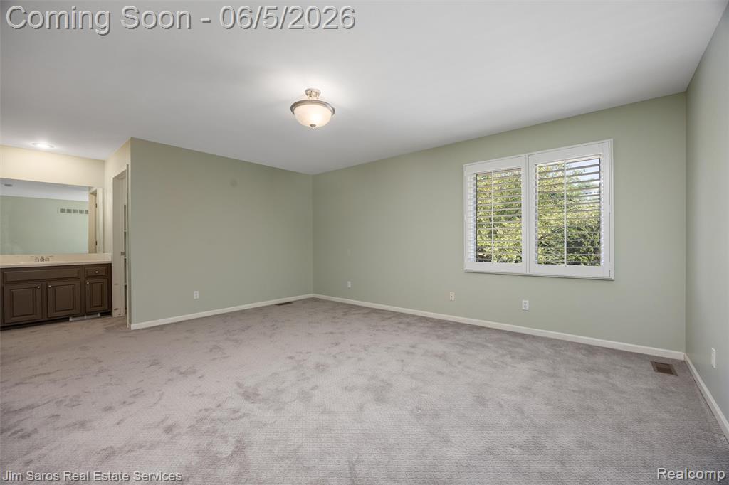 910 Edgemont Park, Grosse Pointe, MI 48230 — Photo 32