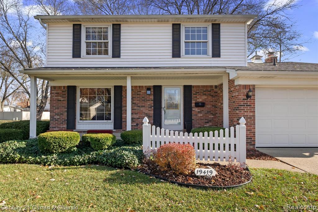 19419 Coachwood Road, Riverview, MI 48193 — Photo 3