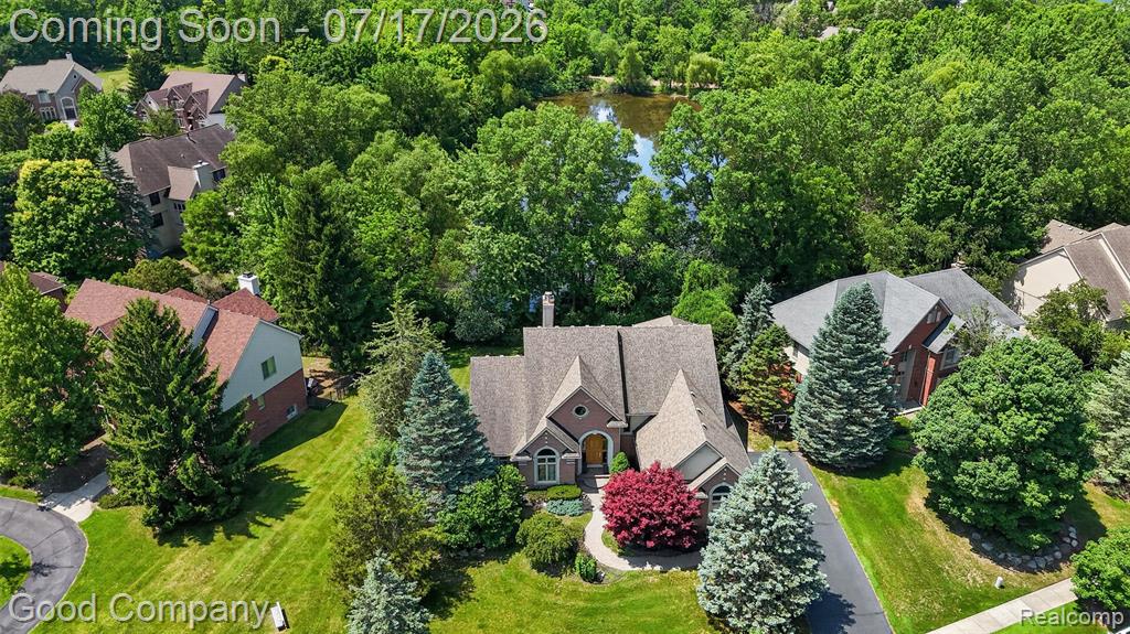 6698 Carlyle Court, West Bloomfield, MI — Photo 2