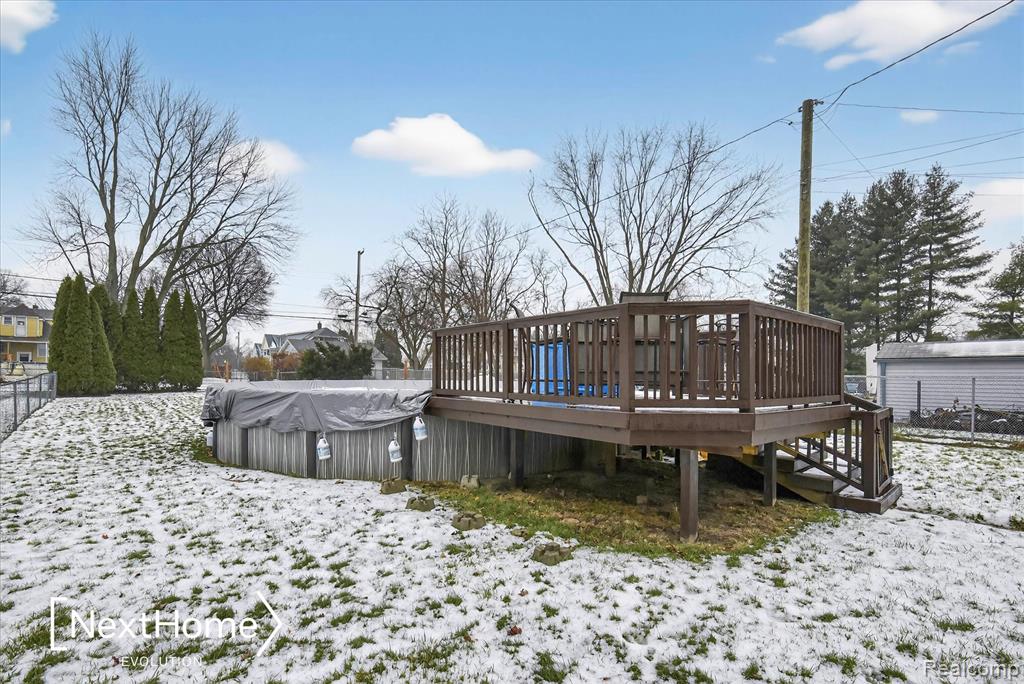 645 Riverbank Street, Wyandotte, MI 48192 — Photo 35