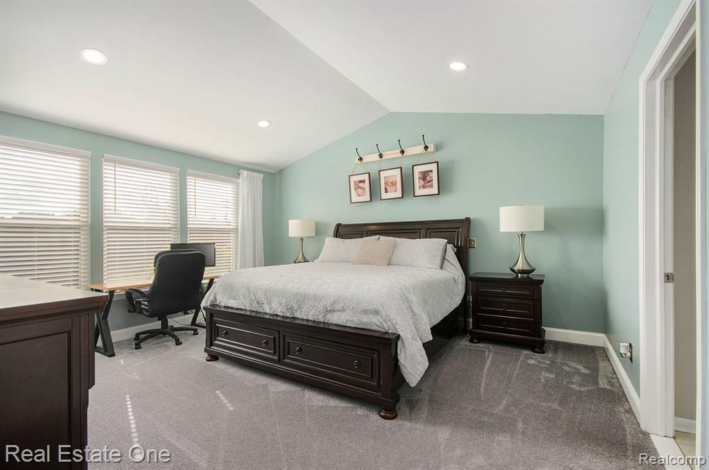 7971 Turrillium Lane, Waterford, MI 48327 — Photo 18