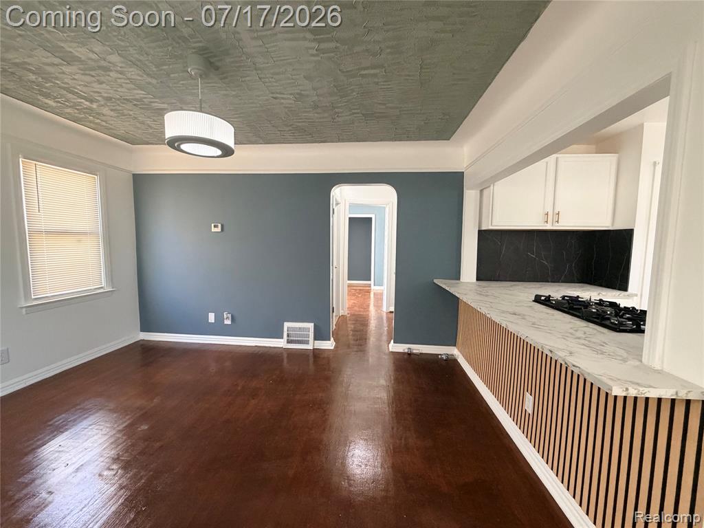 9176 Winthrop Street, Detroit, MI 48228 — Photo 3
