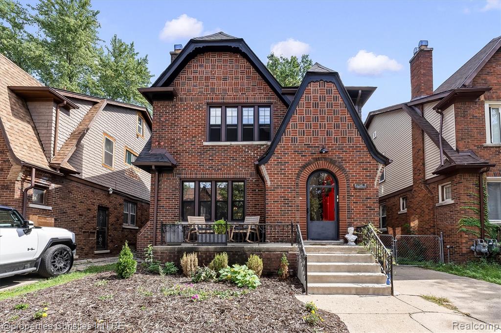 17342 Warrington Drive, Detroit, MI 48221