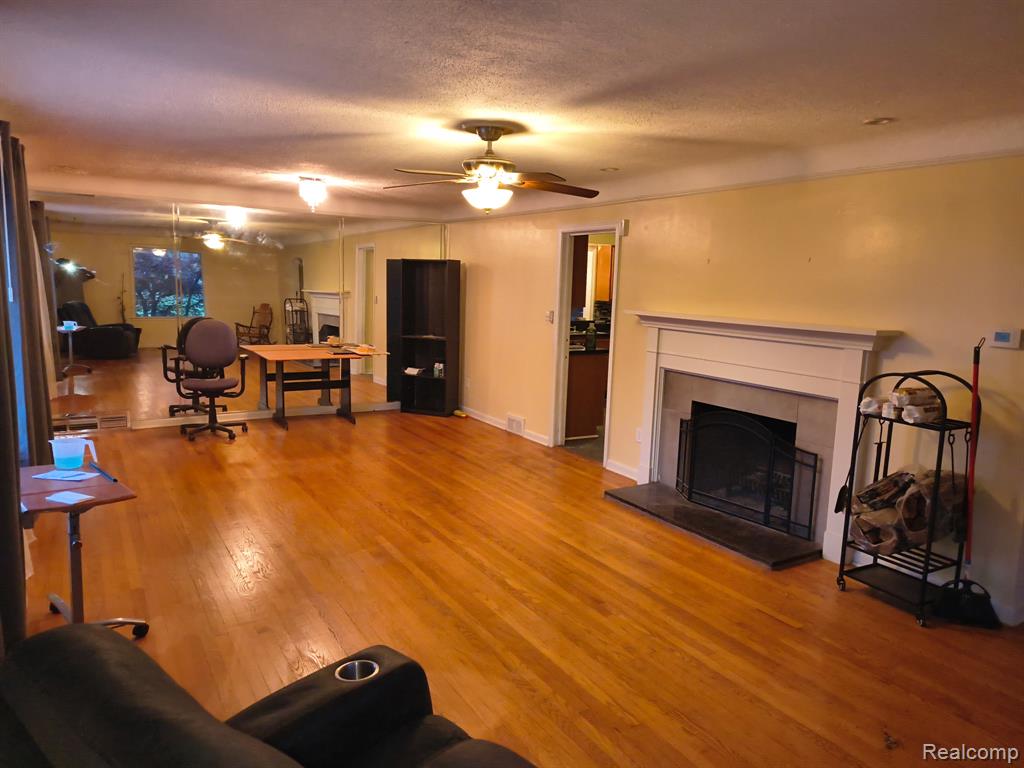 27315 Lathrup Boulevard, Lathrup Village, MI 48076 — Photo 15