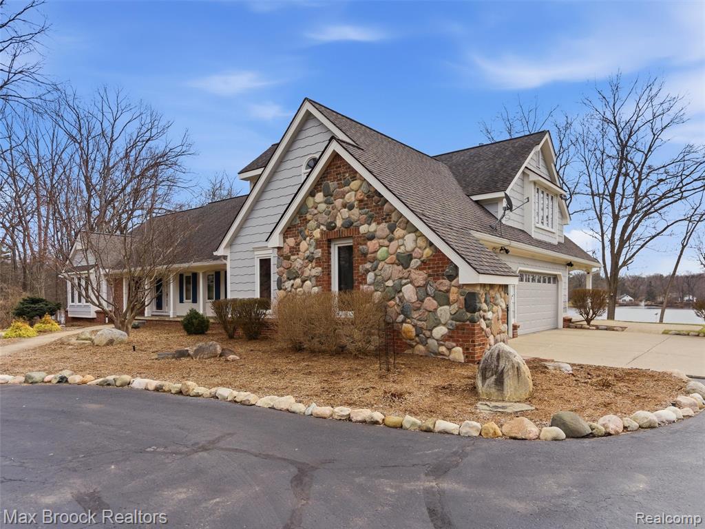 4009 Dabish Drive, Lake Orion, MI 48362 — Photo 3