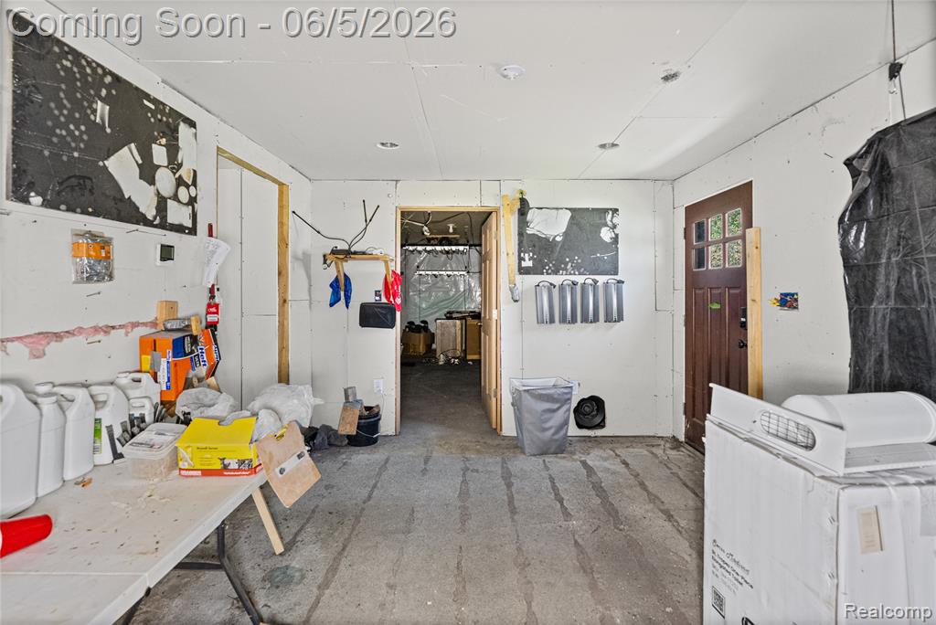 6343 Humphrey Avenue, Flushing, MI 48433 — Photo 17