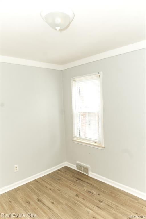 7676 BRAILE Street, Detroit, MI 48228 — Photo 18