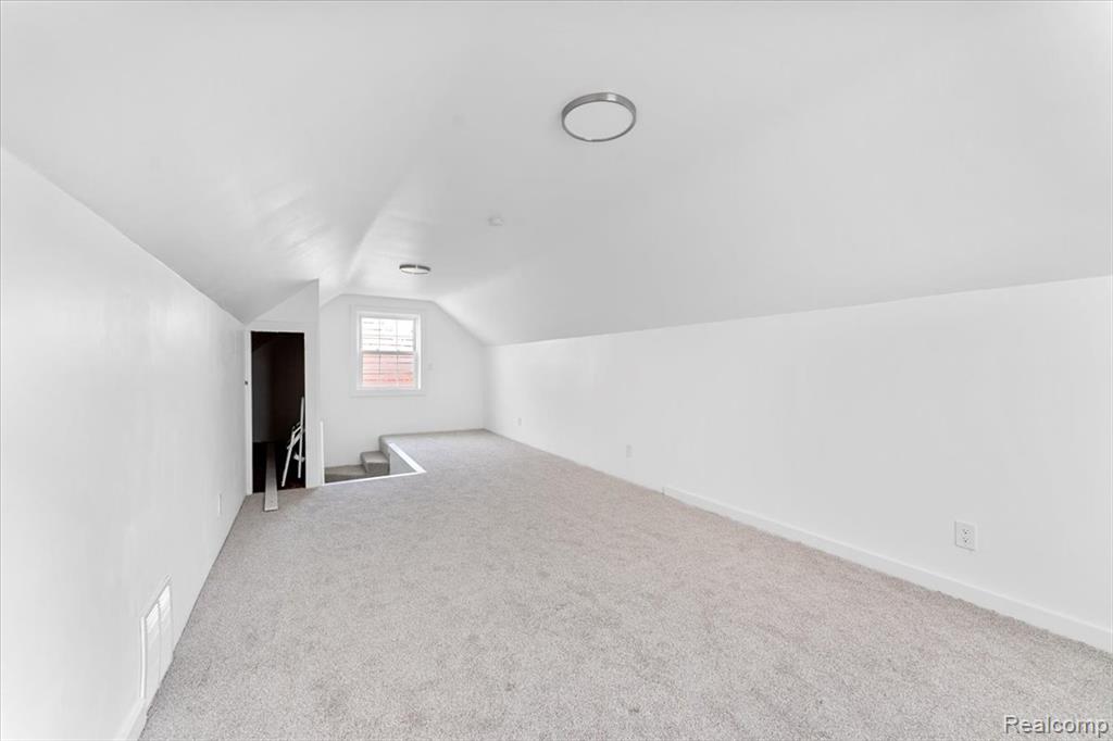 9684 Fox Avenue, Allen Park, MI 48101 — Photo 17