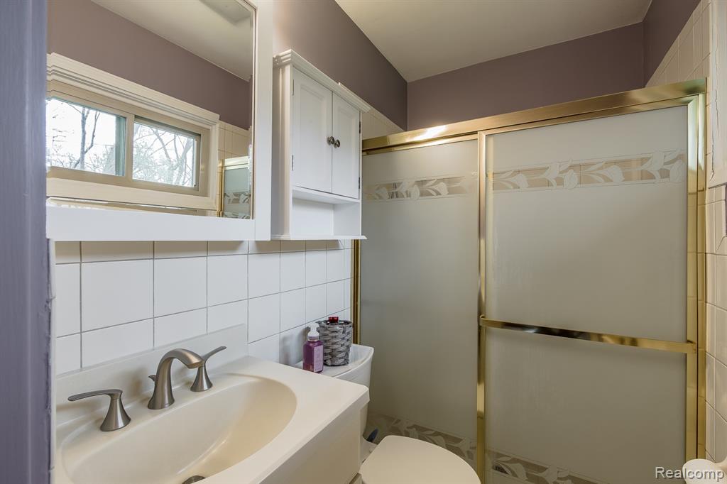 4931 Huron Drive, Clarkston, MI 48348 — Photo 23