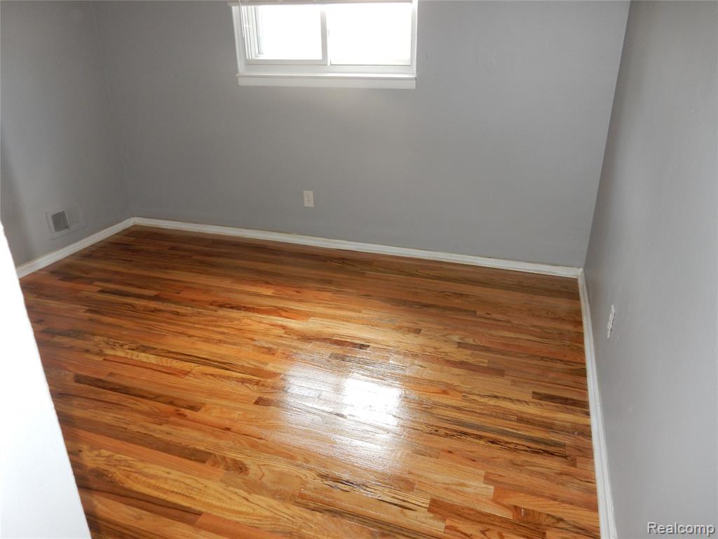 6342 Harold Street, Taylor, MI — Photo 10