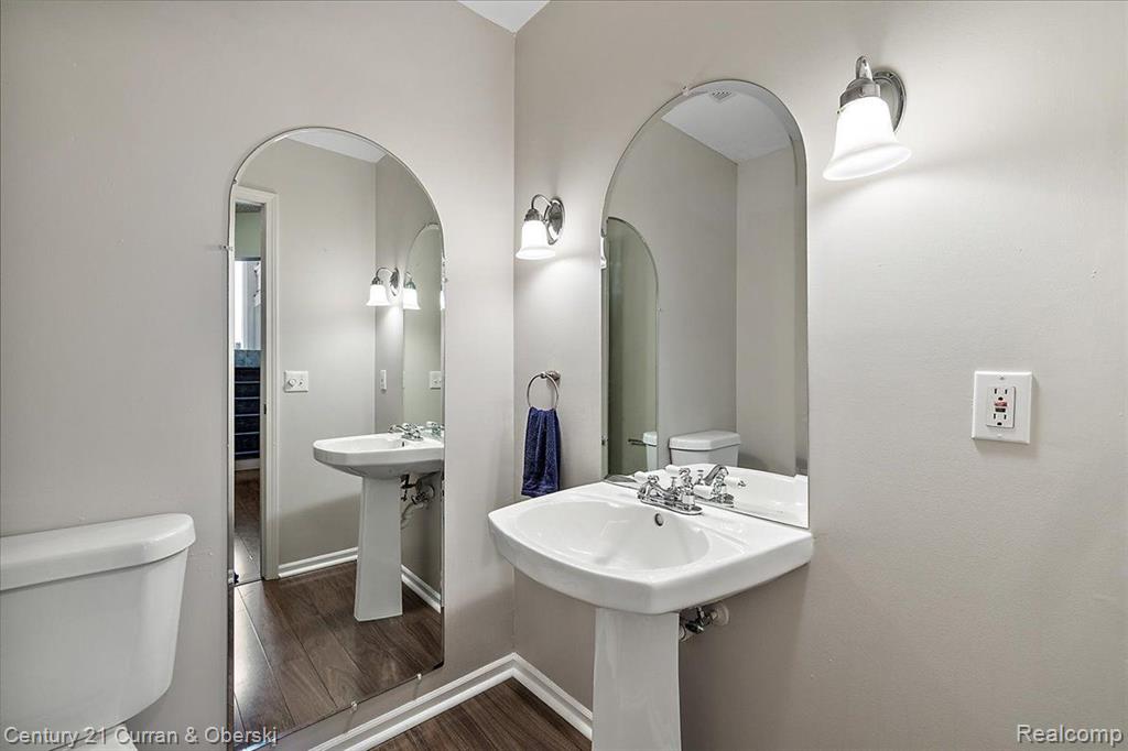 49750 PLYMOUTH Way, Plymouth, MI 48170 — Photo 29