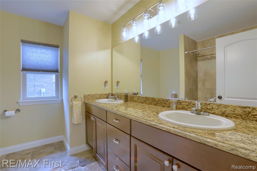 62868 Franklin Park Drive, Washington, MI — Photo 27