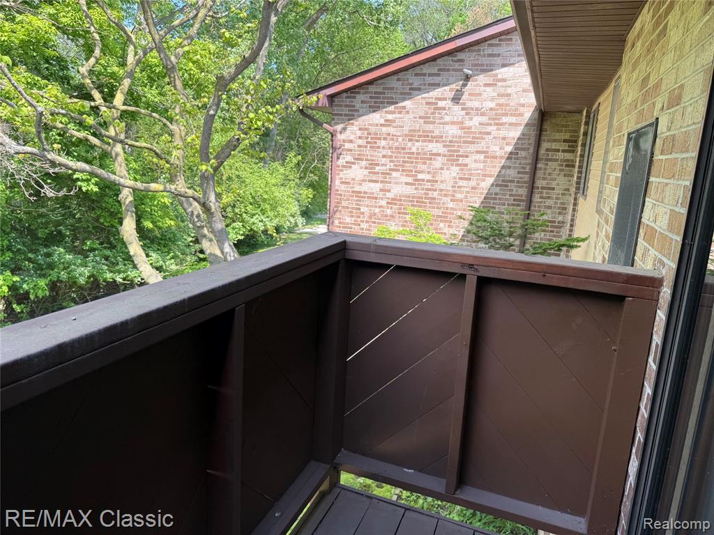 7806 Manor Circle, 203, Westland, MI — Photo 19