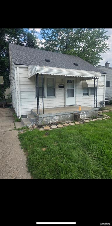 11076 Paige Avenue, Warren, MI 48089