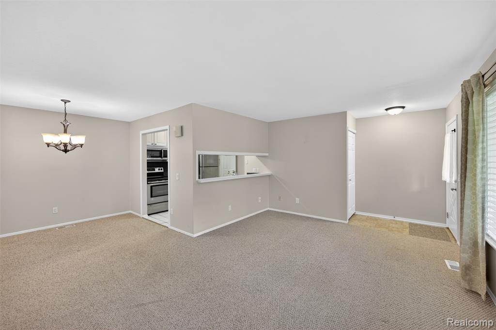 1484 Leisure Drive, Flint, MI 48507 — Photo 14