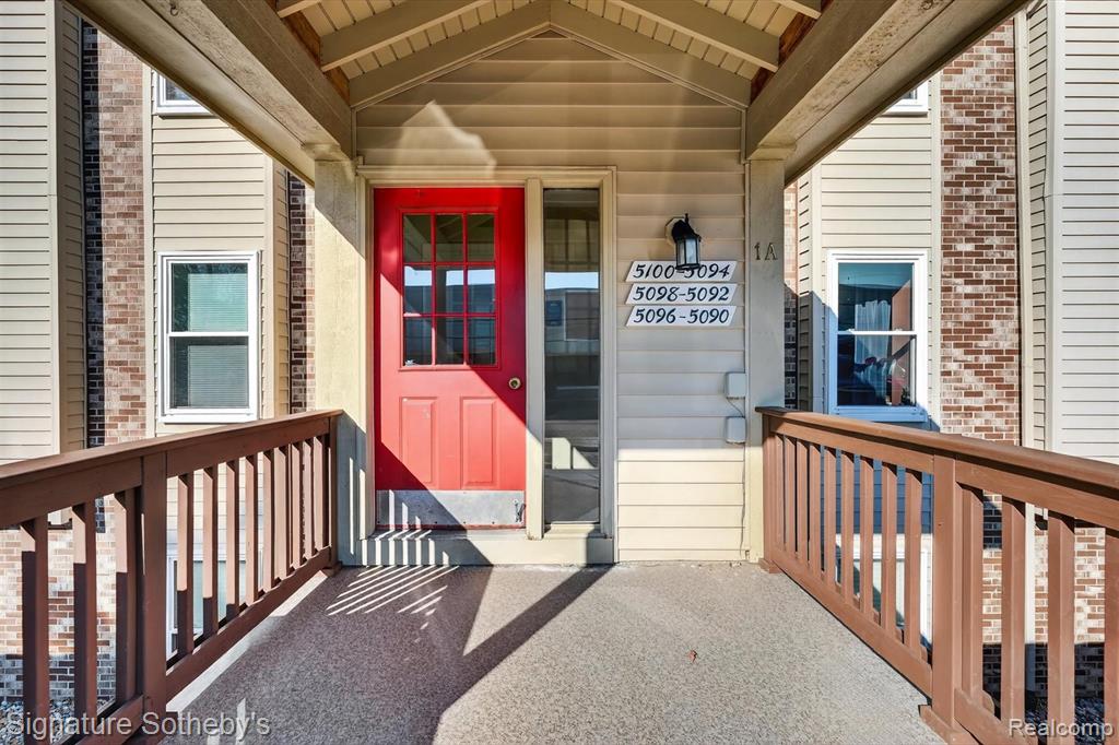 5094 Harbor Oak Drive, 36, Waterford, MI 48329 — Photo 5