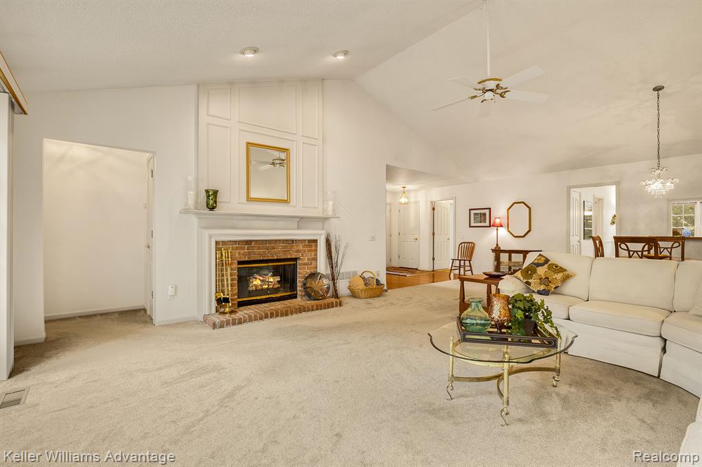 39542 VILLAGE RUN Drive, Northville, MI 48168 — Photo 8