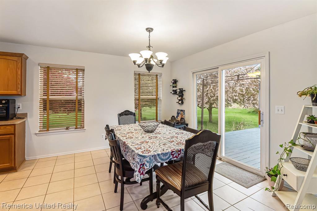 1390 COURTNEY, Hartland, MI 48353 — Photo 7