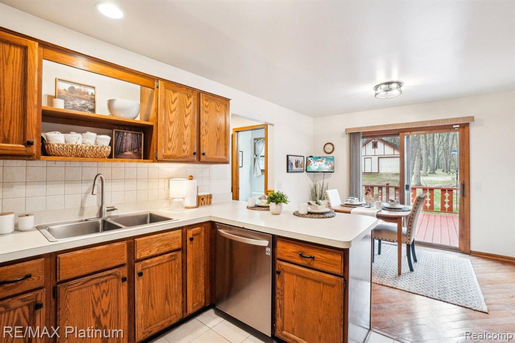 3380 W COHOCTAH Road, Fowlerville, MI 48836 — Photo 12