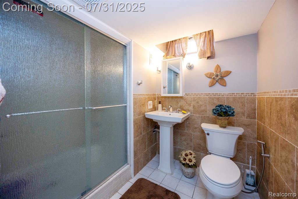 7833 W Morrow Circle, Dearborn, MI 48126 — Photo 47