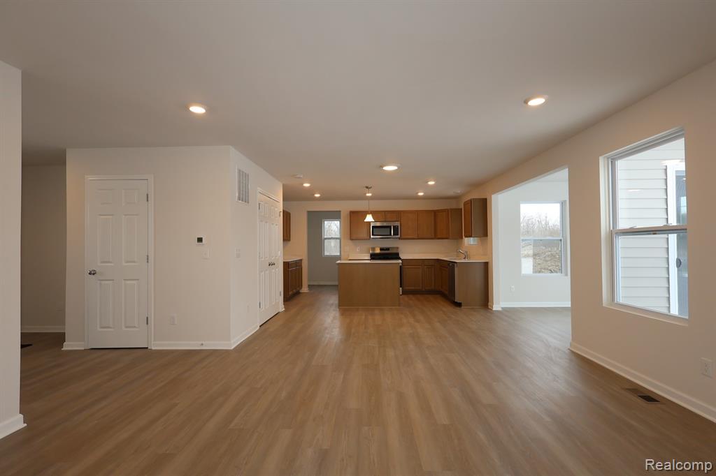 34395 Starling, Chesterfield, MI 48047 — Photo 7