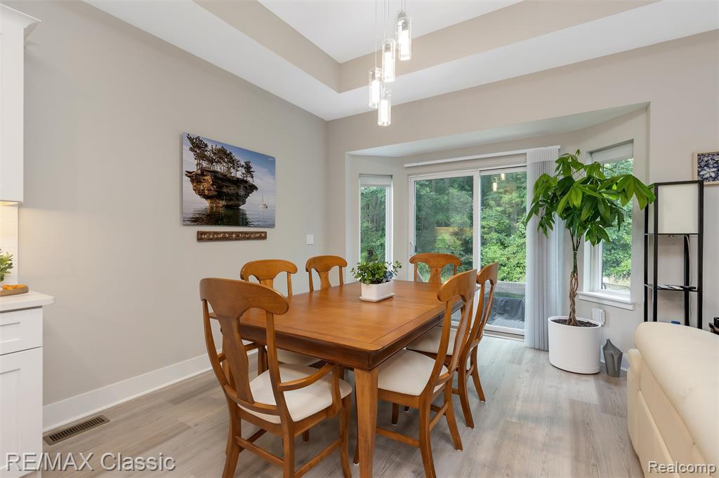 47031 Brookview Drive, Chesterfield, MI 48047 — Photo 9