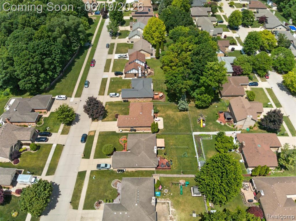 46362 Springhill Drive, Utica, MI 48317 — Photo 47