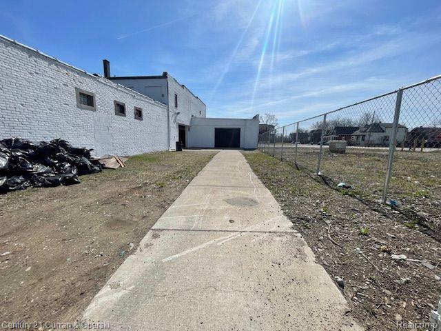 8715 HARPER Avenue, Detroit, MI 48213 — Photo 23