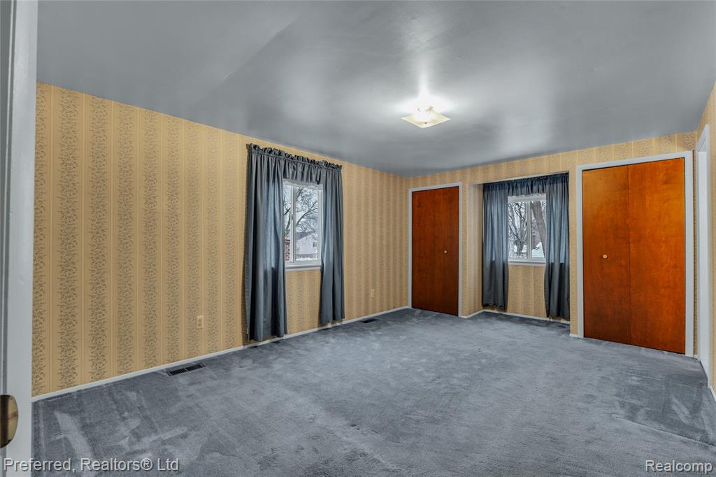 46323 Gainsborough Drive, Canton, MI 48187 — Photo 42