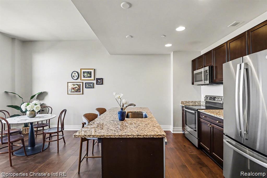 1 Park Avenue, 1211, Detroit, MI 48226 — Photo 18