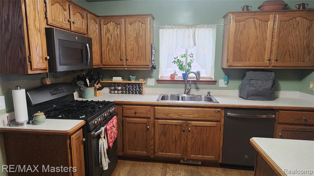 24879 Emily Drive, Brownstown, MI 48183 — Photo 4