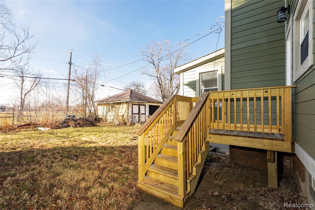 1583 Cadillac Boulevard, Detroit, MI 48214 — Photo 46