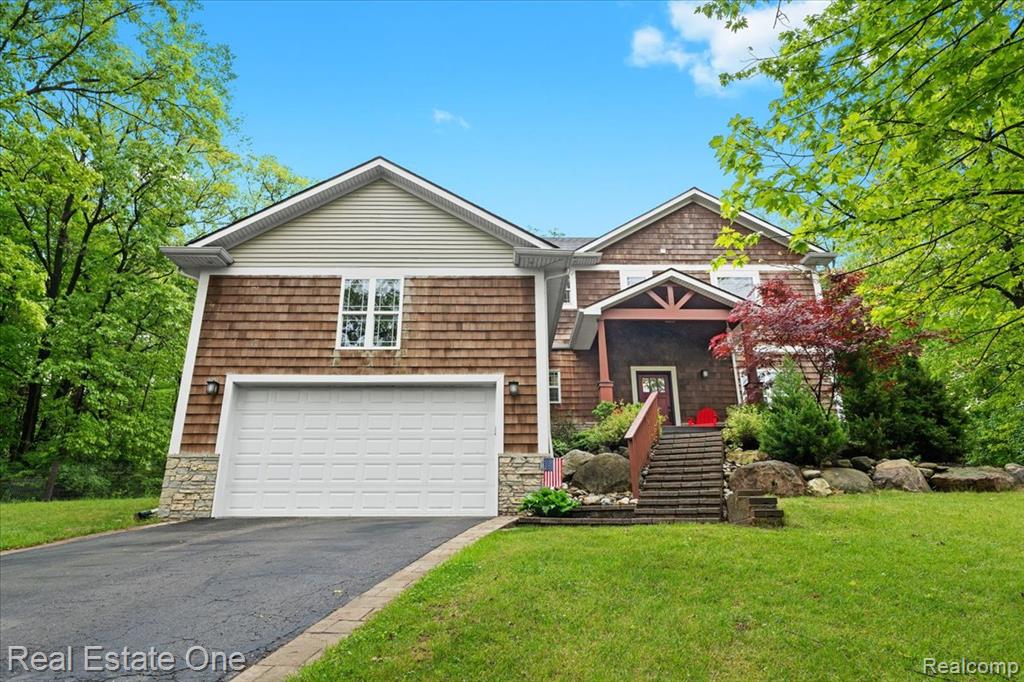 9327 VAN ANTWERP Road, Brighton, MI 48116 — Photo 35