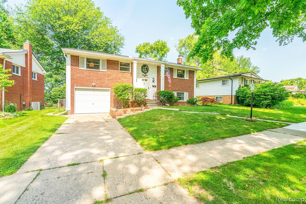 1164 BORGSTROM Avenue, Ypsilanti, MI 48198 — Photo 23
