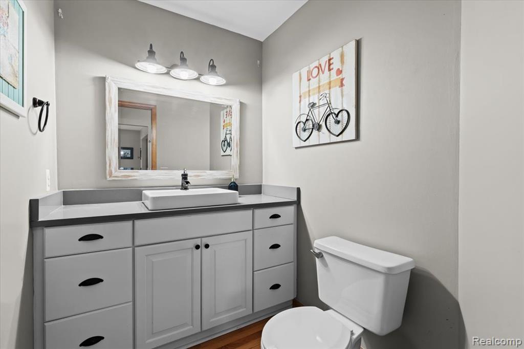 45030 Glengarry Road, Canton, MI 48188 — Photo 10
